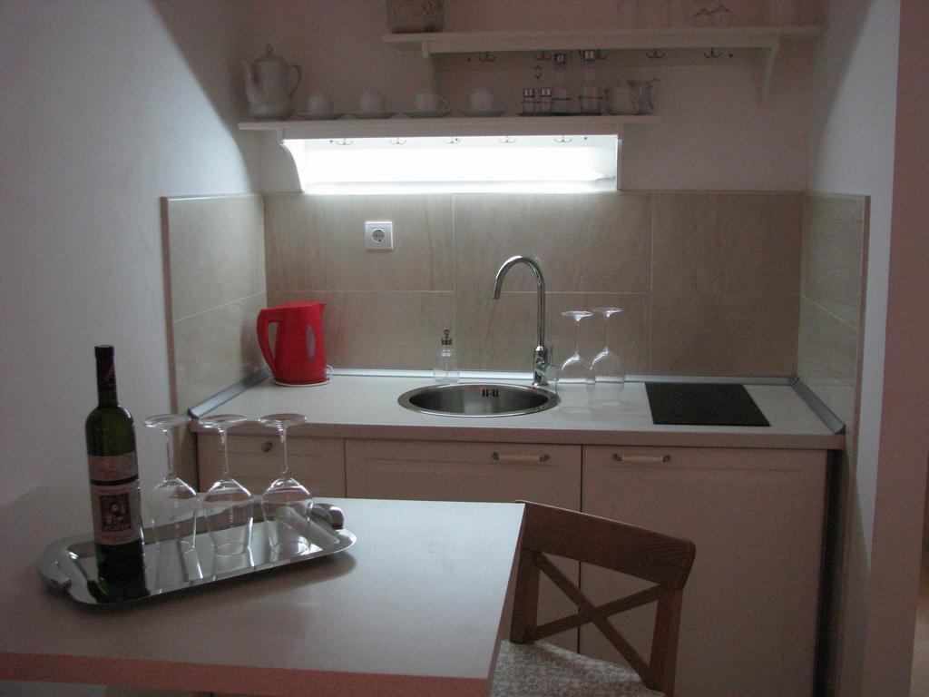 Apartments Blanka Zrnovo Zimmer foto